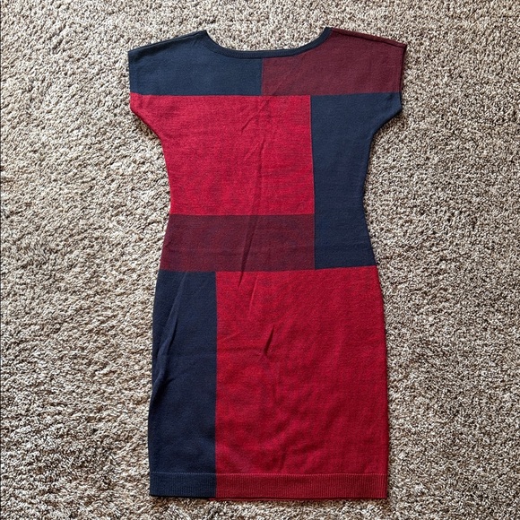 Color Block Knit Sweater Dress Bundle of 3 - Picture 6 of 12